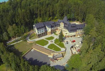 SPA Hotel Zámek Lužec - Česká republika - Západní Čechy - Lužec